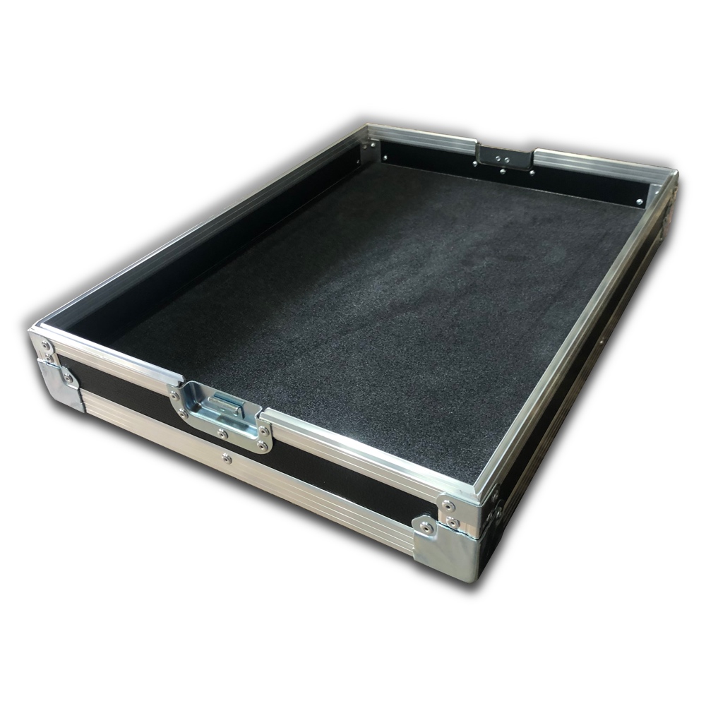 » DiGiCo Quantum112 Flightcase Deckel « DiGiCo Quantum112 Flightcase Deckel